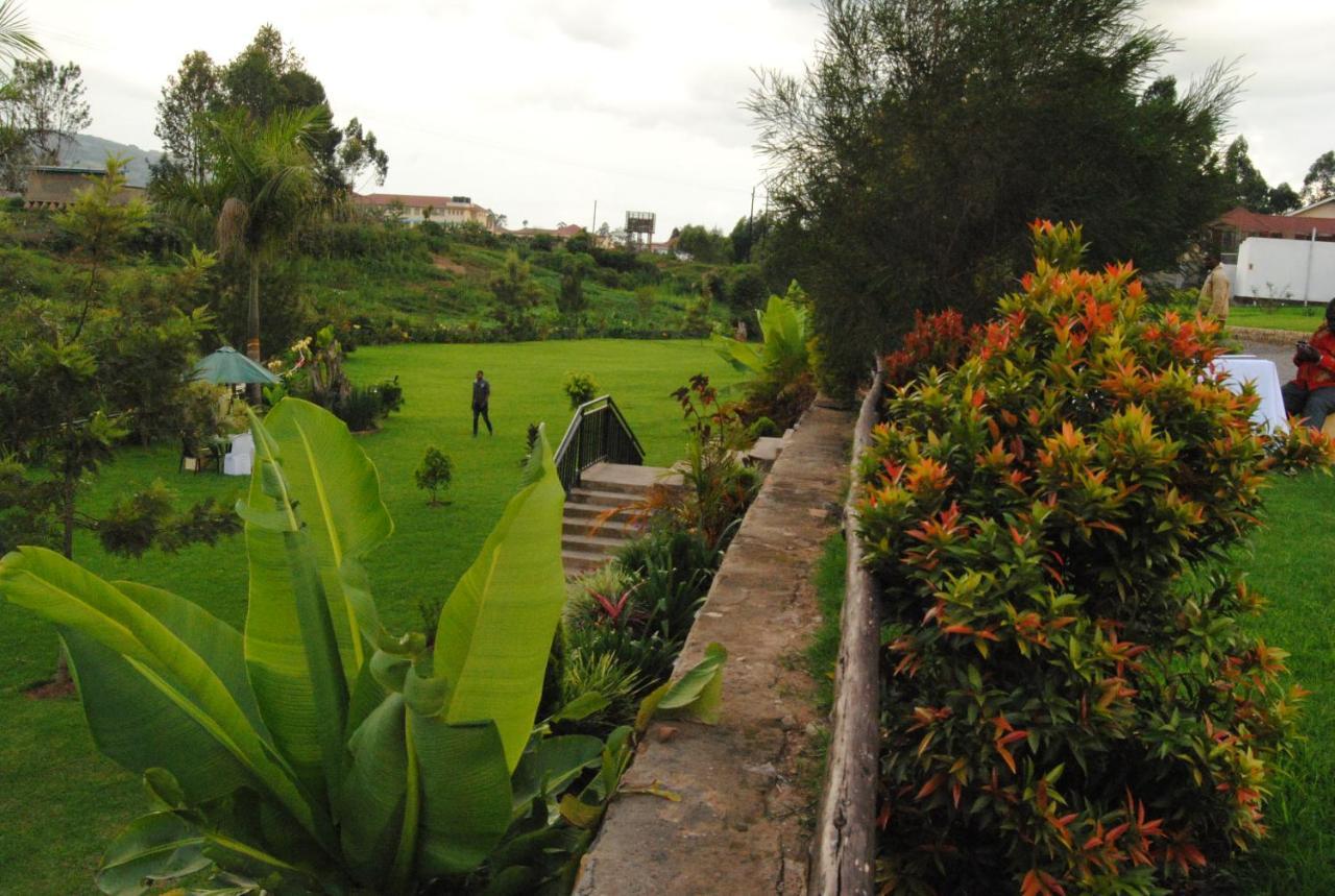Riverside Resort Hotel Kabale Eksteriør billede